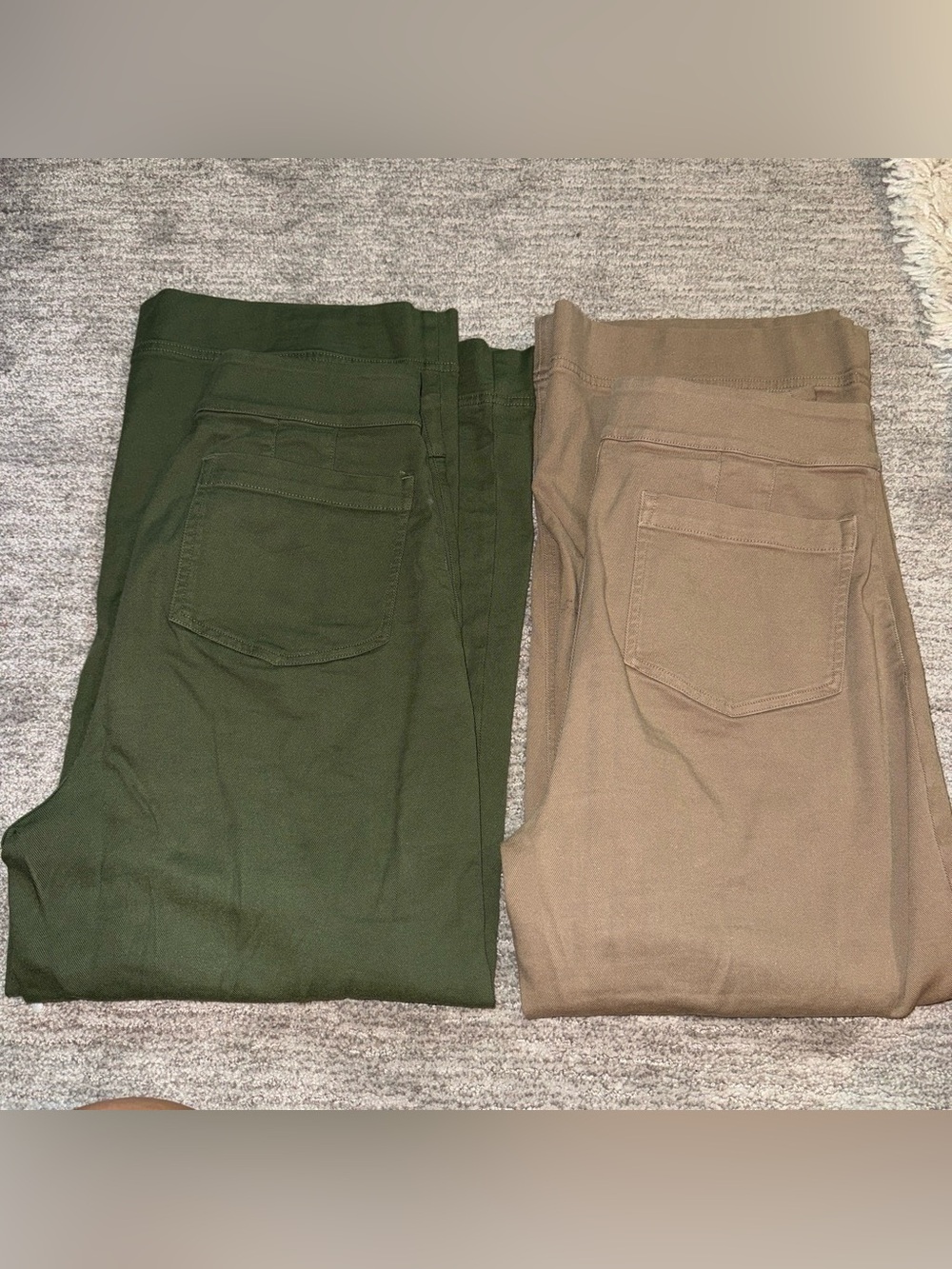 Travis Mathew Olive Green and Khaki Capris